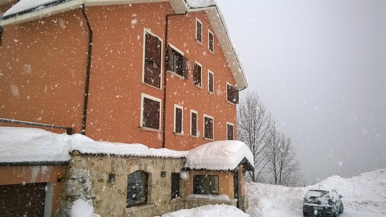 Hotel Il Ghiro Ovindoli Luaran gambar