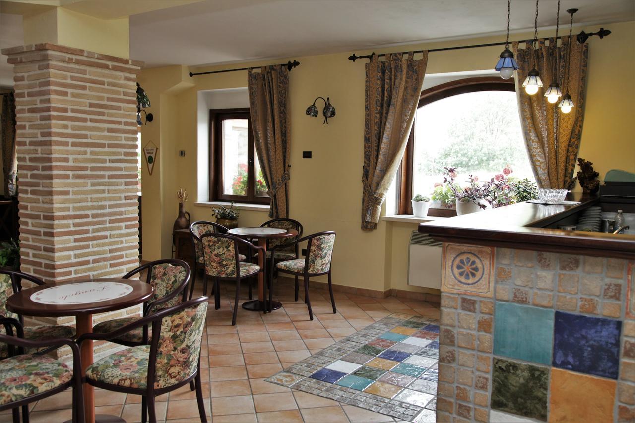 Hotel Il Ghiro Ovindoli Luaran gambar